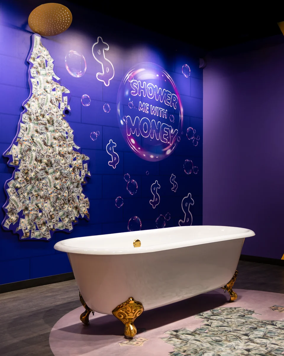 Cash Shower exhibit at Lintshiwe